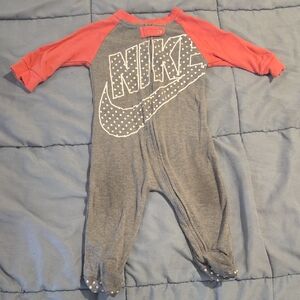 Nike Kids One Piece in Gray and Pink